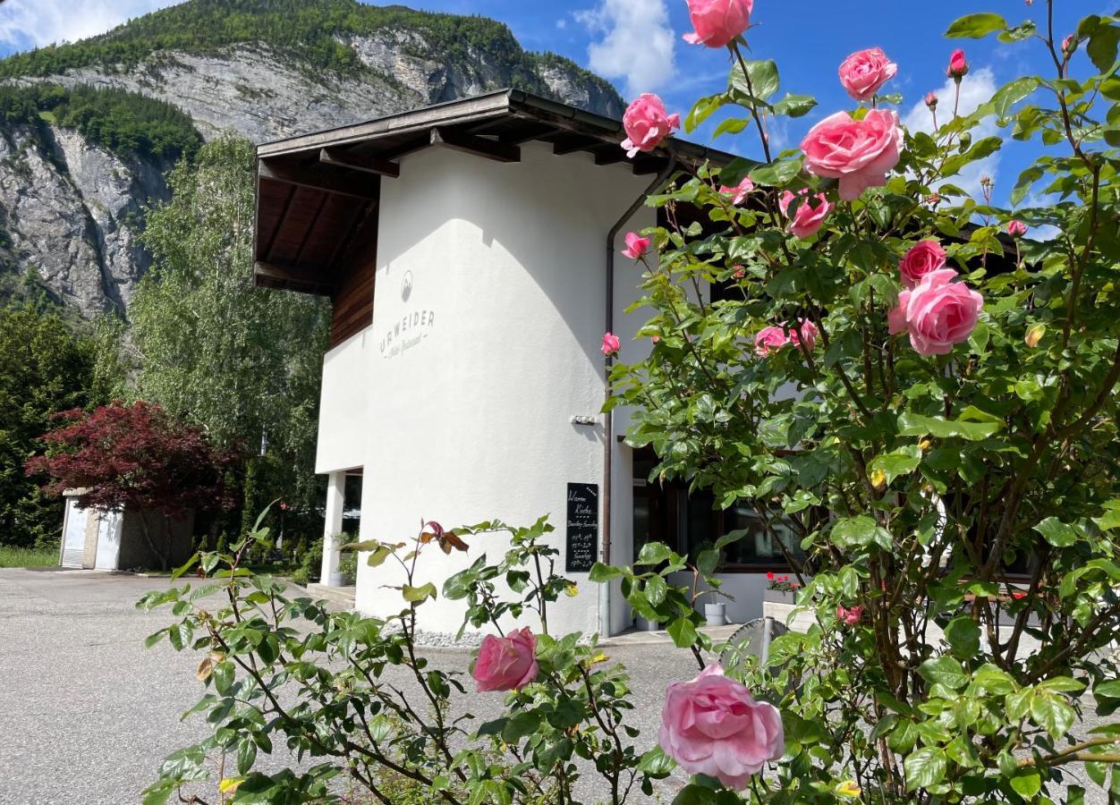 Hotel Restaurant Urweider Innertkirchen Exterior photo